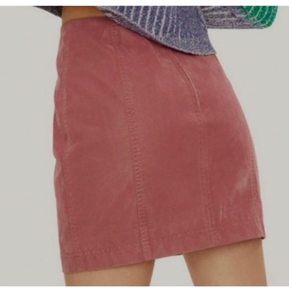 Free People Dark Rose Pink Modern Femme Vegan Suede Mini Pencil Skirt Size 4 - Picture 2 of 12